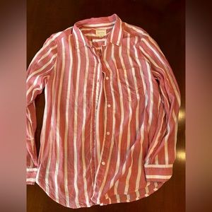 American Eagles Red white striped blouse